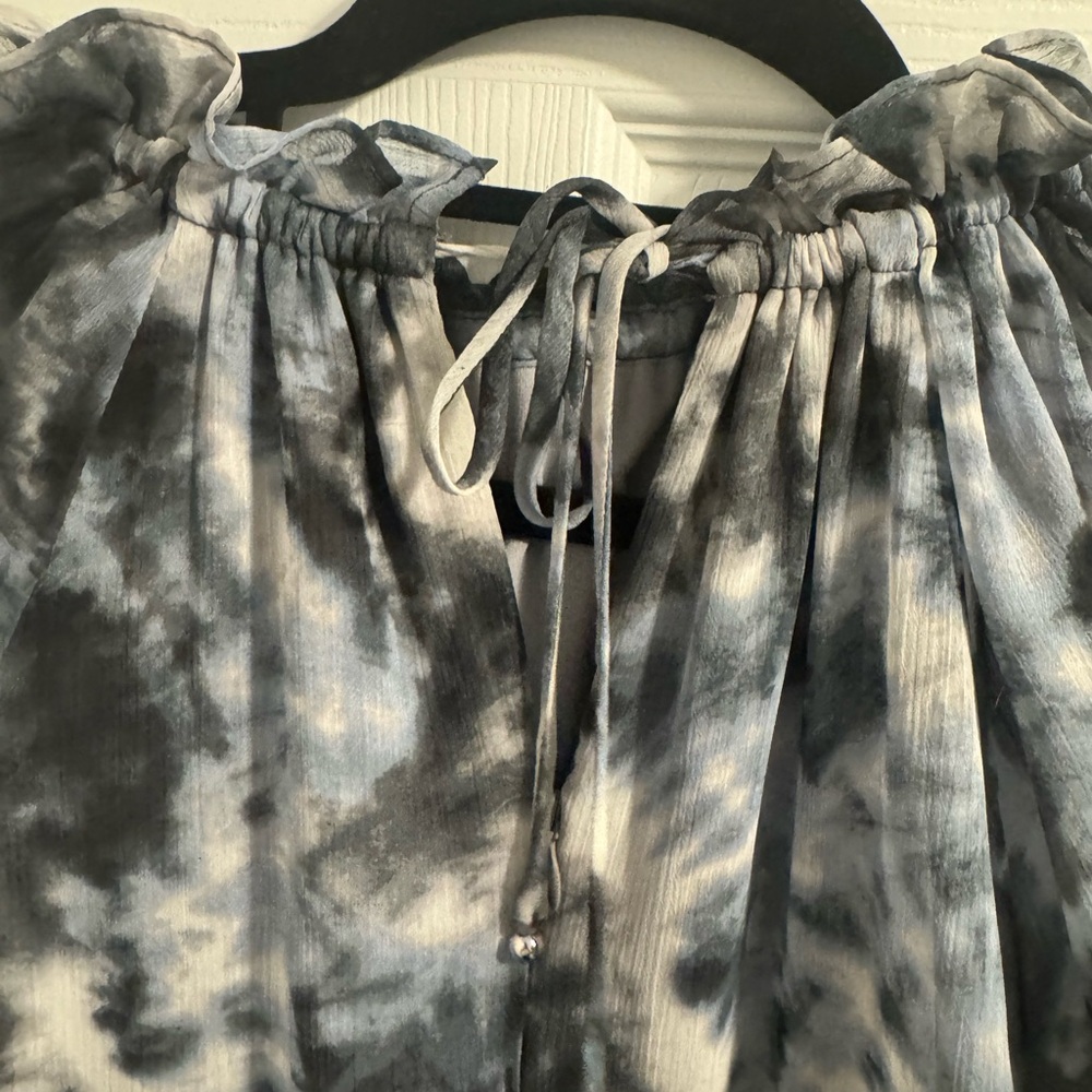 NWT High Neck Long Sleeve Midi Tie Dye Grey and Blue Dress Size 4 - Picture 5 of 8